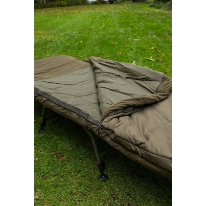 Fox Lehátko se spacákem Flatliner X MF8 All Season System